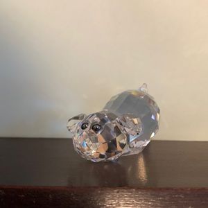 Swarovski miniature Pig “Piggy Pong”